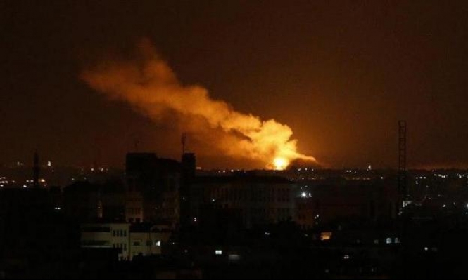 طيران الاحتلال الحربي يقصف موقعًا شمال قطاع غزة