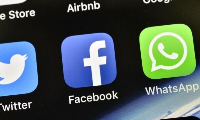 عودة خدمات واتسآب وفيسبوك وإنستغرام بعد انقطاع لساعات