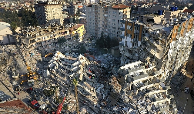 أكثر من 29 ألف قتيل إثر الزلزال في تركيا وسورية