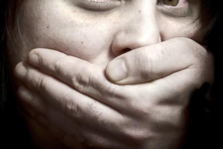 فضيحة جنسية تهز فرنسا..اغتصب 66 طفلا خلال رحلاته السياحية