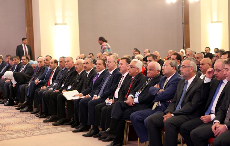 الرئيس للمغتربين: عودوا واستثمروا في فلسطين الرئيس للمغتربين: عودوا واستثمروا في فلسطين