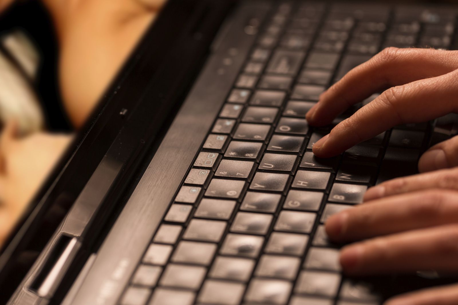 إسرائيل تخشى هجمات تشل نظام الكهرباء والمياه