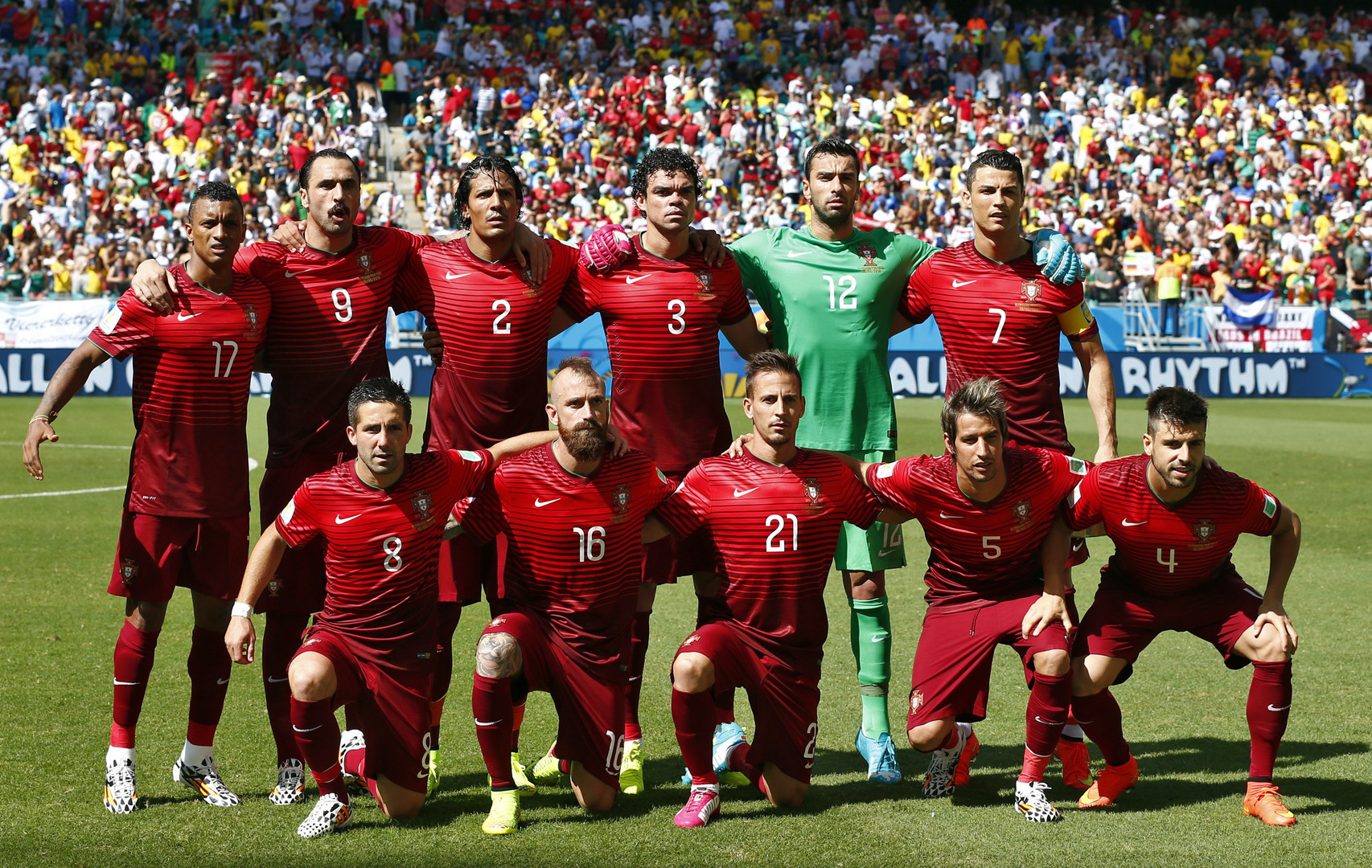 المنتخب البرتغالي يواجه شبح غياب أبرز لاعبيه أمام بولندا