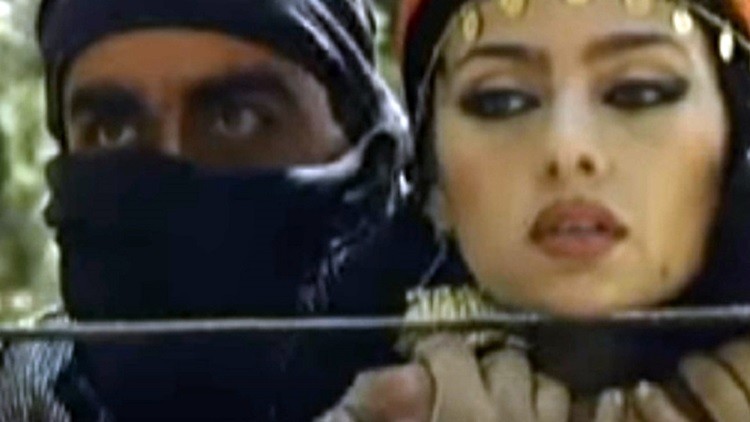 بالصور: نجمات عربيات في "كليبات" التسعينات! نجمات