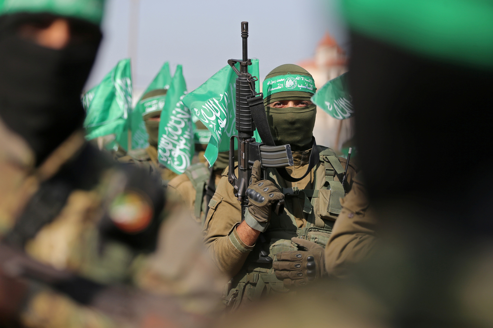 صحفي إسرائيلي يتحدث عن تعاظم قوة حماس وسيناريوهات الحرب القادمة