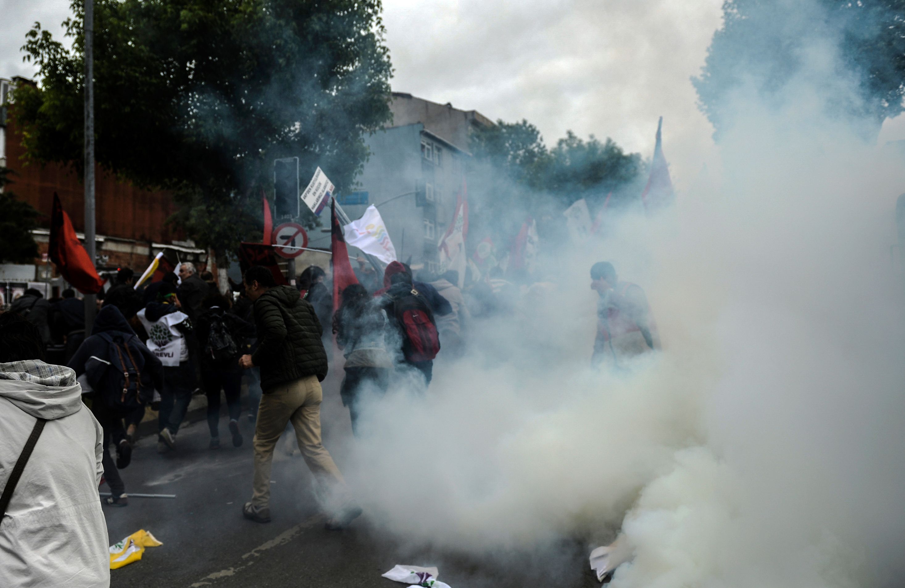  اسطنبول: الشرطة تستخدم الغاز المسيل للدموع ضد متظاهرين