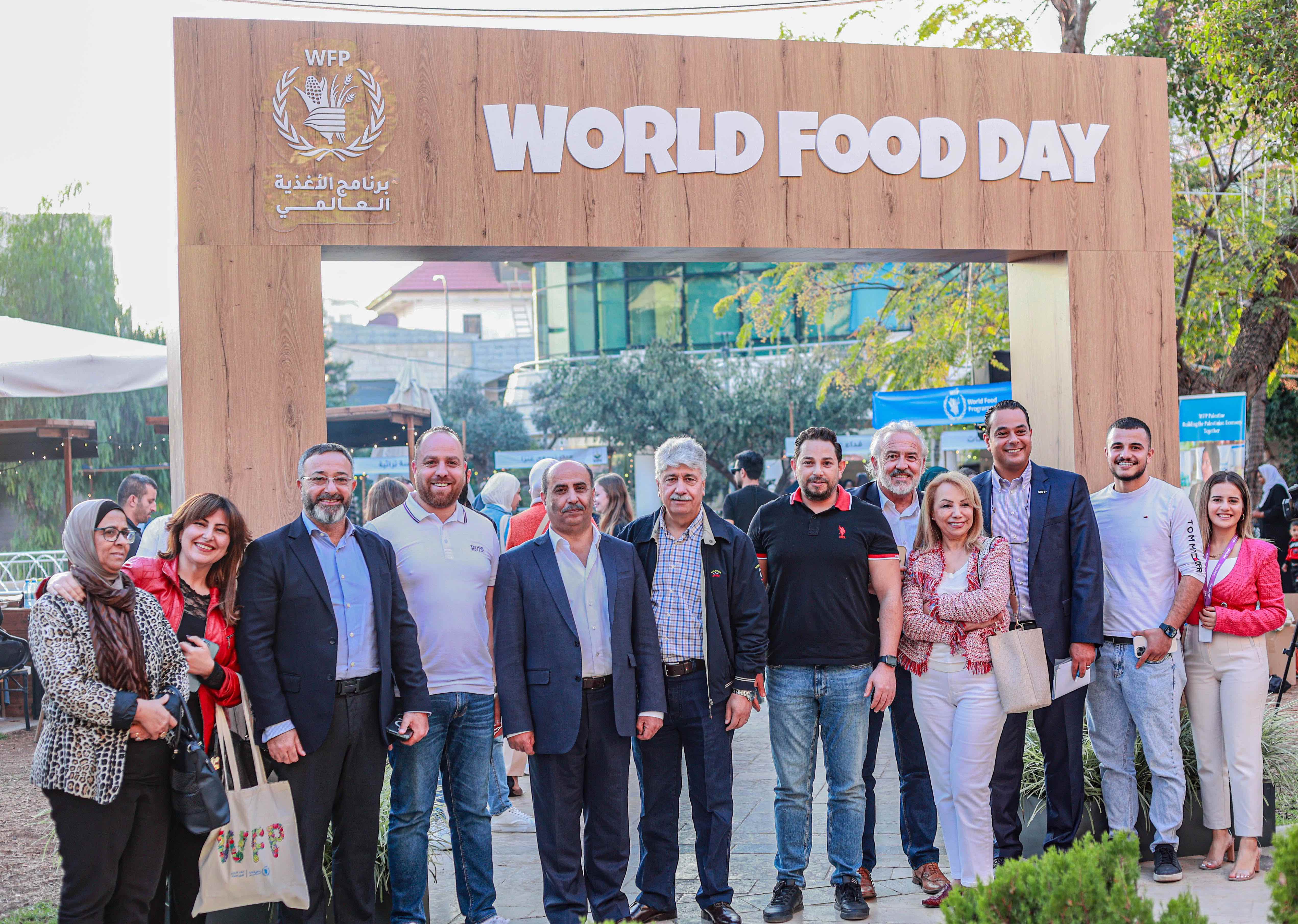 بالشراكة مع برنامج الأغذية العالمي "WFP" بنك فلسطين وشركة "PalPay" يساهمان في دعم إطلاق سوق المزارعين بمدينة رام الله