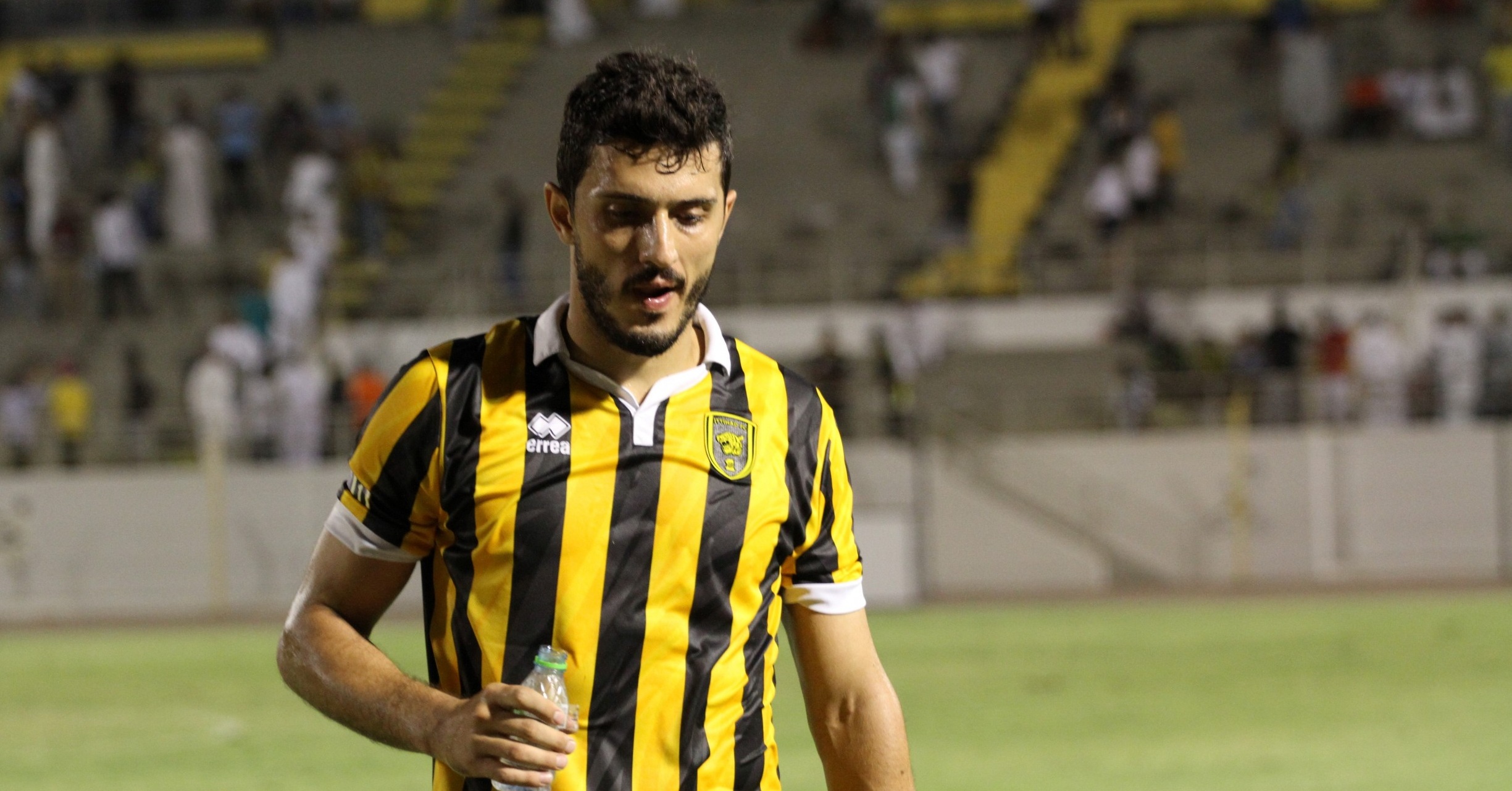 الأهلي السعودي يضم البرازيلي ماركينيو الأهلي السعودي يضم البرازيلي ماركينيو