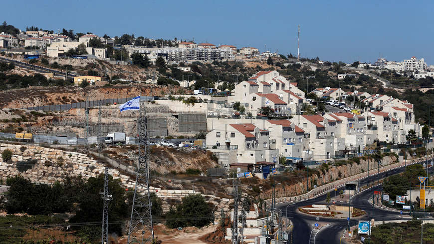 "هآرتس": أوامر إخلاء الأرضي الفلسطينية جزء من خطة الضم