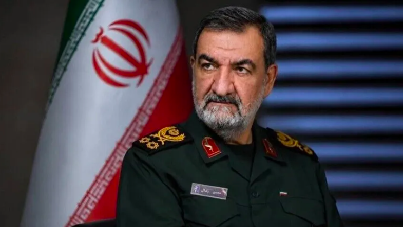 إيران تهدد باستهداف مصالح الدول المتعاونة مع الحرب الاقتصادية الأمريكية