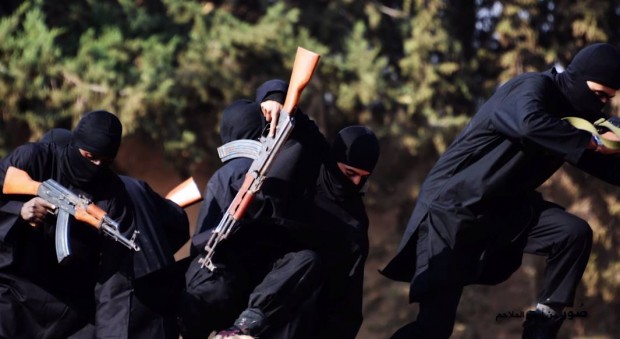 التحالف يضرب أكبر منشأة للغاز تحت سيطرة داعش داعش