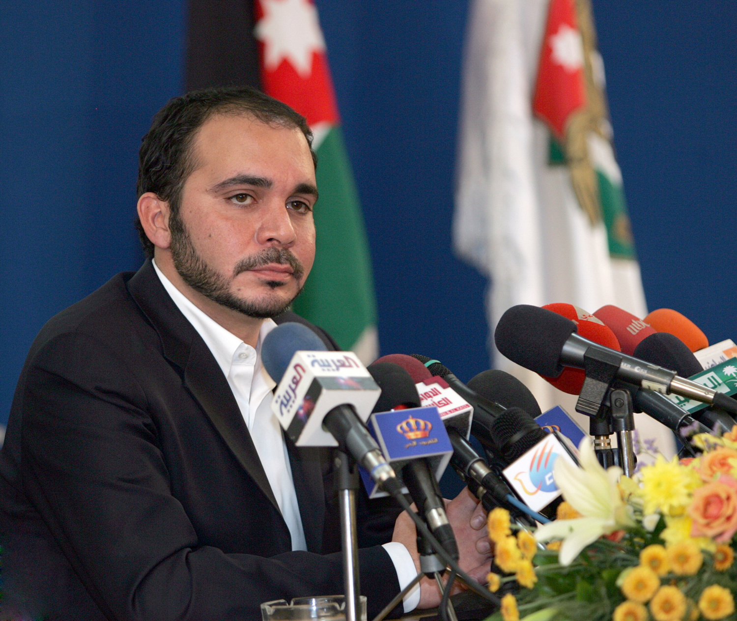  علي بن الحسين سيترشّح لرئاسة الفيفا