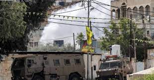 الاحتلال يقتحم مخيم جنين ويحاصر منزلاً واشتباكات مسلحة