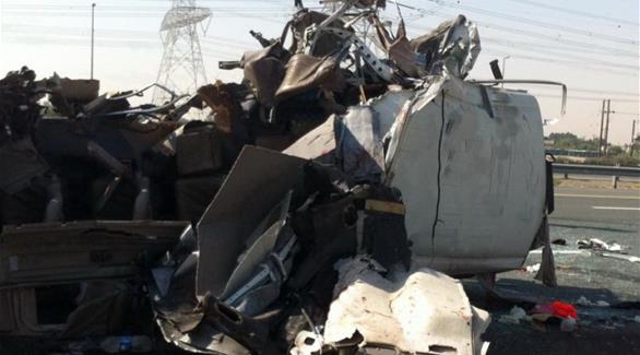 مقتل 15 شخصاً بحادثة مرورية في دبي دبي