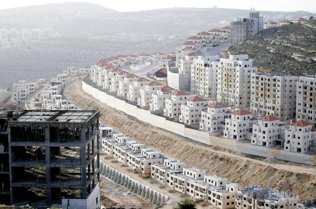 "تطوير البنى التحتية".. خطة لفصل التجمعات الفلسطينية وربط مستوطنات القدس
