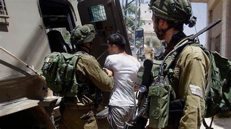 الاحتلال يعتقل شاباً من نابلس ووقوع اشتباك مسلح في مخيم بلاطة