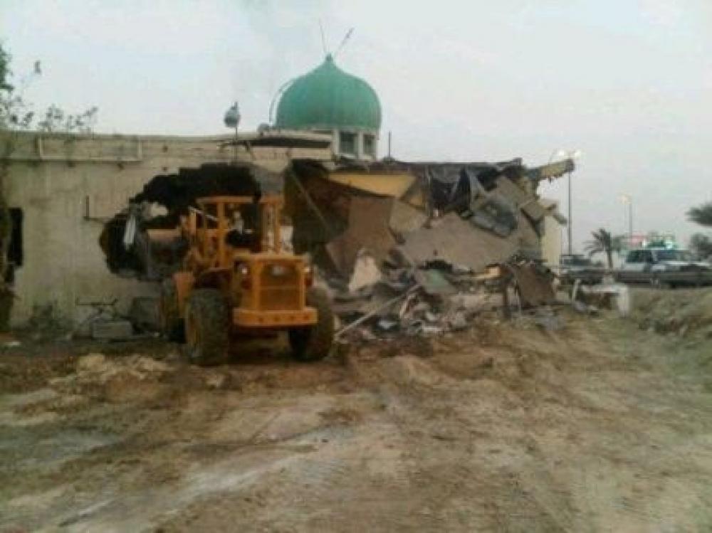 الاحتلال يهدم مسجدًا قيد الإنشاء جنوب الخليل