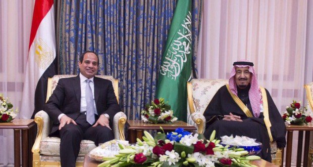 الملك السعودي يبدأ زيارة رسمية لمصر