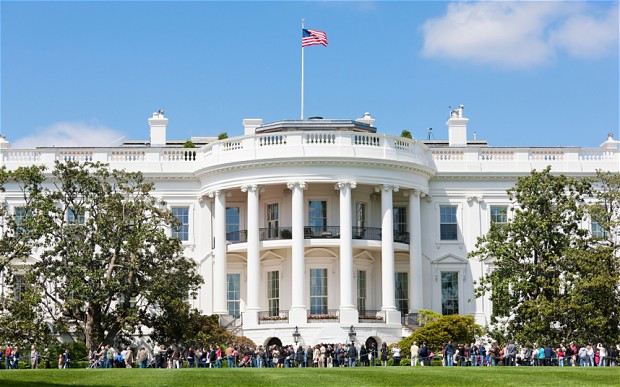 متسلل ثان يدخل البيت الأبيض البيت الابيض
