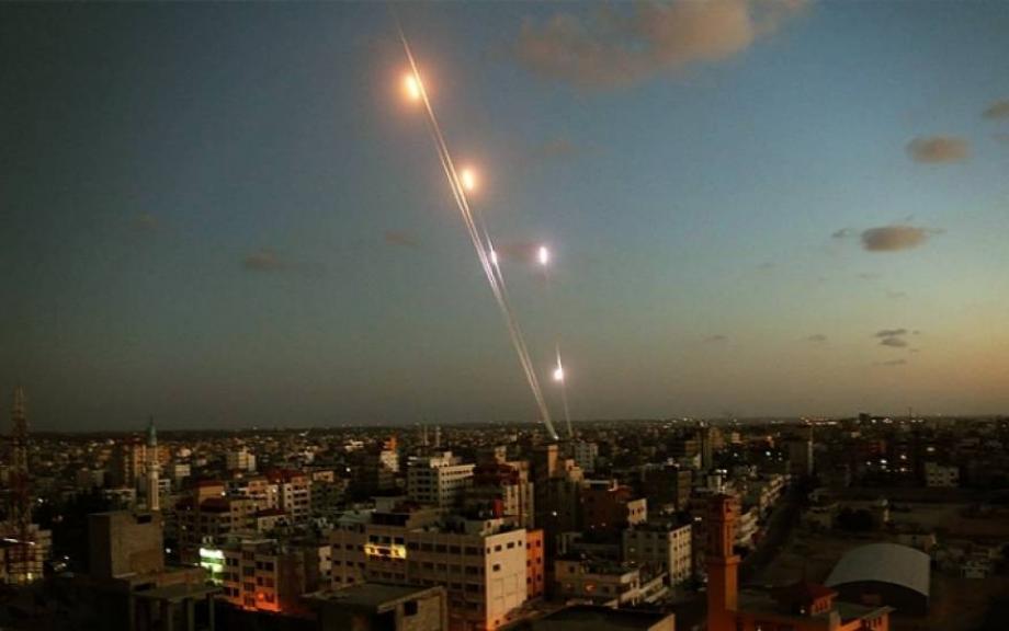 يديعوت: التصعيد الأخير أثبت إحداث تطور في دقة صواريخ حماس