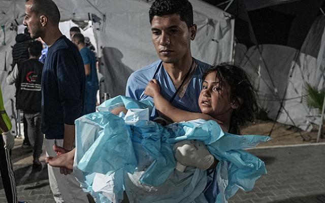 خروقات متواصلة في غزة: 29 شهيدا بينهم أطفال وعشرات المصابين بغارات إسرائيلية بمناطق متفرقّة بالقطاع