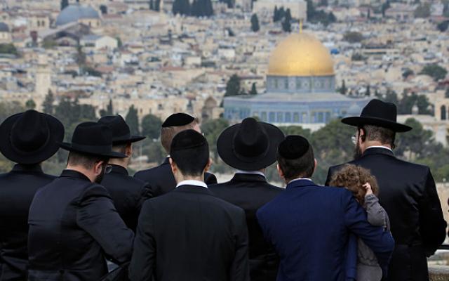 إغلاق الأقصى للشهر الثاني.. دعوات لاقتحامه و"ذبح القرابين" بداخله بـ"الفصح العبري"