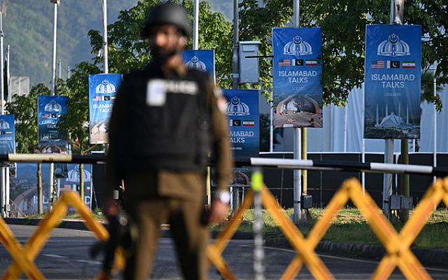 مسؤول باكستاني في طهران بمسعى لتسهيل المفاوضات المتعثرة مع واشنطن