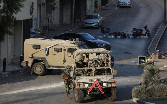 زامير يطالب بإنهاء العملية في الخليل ونتنياهو وكاتس يرفضان