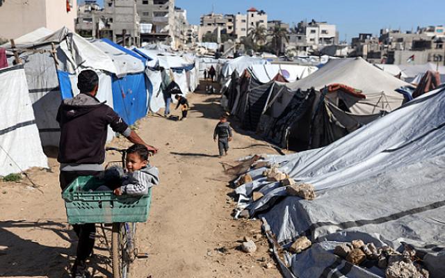 غزة تحت القصف: 3 شهداء بنيران مسيرة إسرائيلية جنوب خانيونس