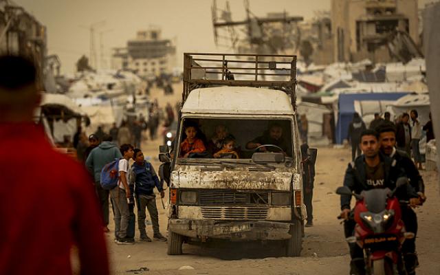 وقف إطلاق نار هش في غزة: شهداء وجرحى بغارات واستهدافات بعدة مناطق