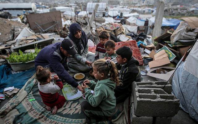 غارات وعمليات نسف إسرائيلية في قطاع غزة بثالث أيام رمضان