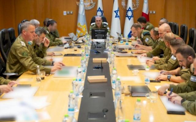 زامير يوعز بتعزيز قوات إضافية بالضفة الغربية
