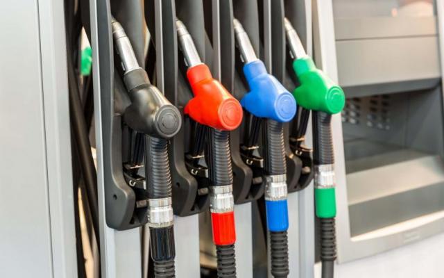 المالية تعلن أسعار المحروقات والغاز لشهر أيلول