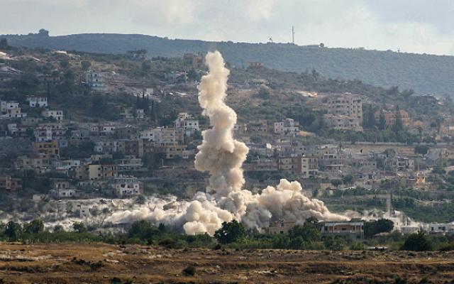 11 شهيدا وإصابات في غارات إسرائيلية مكثفة على جنوب لبنان