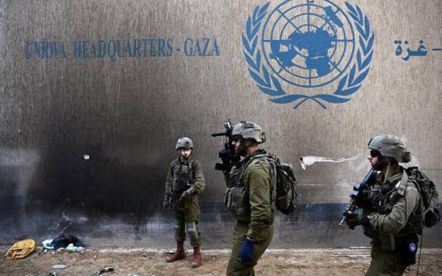 الأونروا: ادعاءات الاحتلال بوجود مناطق آمنة في غزة "كاذبة"