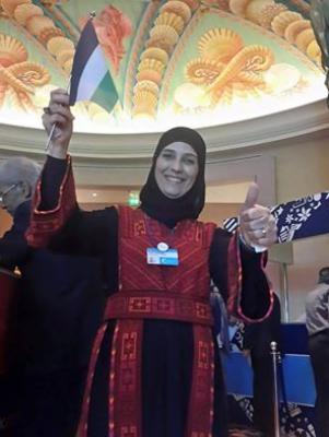 أفضل معلّمة في العالم.. فلسطينية