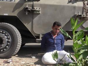 اعتقال شابين