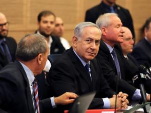 تقديرات أمنية إسرائيلية برفع العقوبات عن السلطة في غضون أسابيع قليلة!