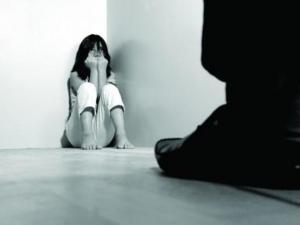 ألماني تحرش بطفلة