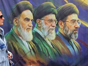 توتر متصاعد بين أميركا وإيران وسط تبادل اتهامات وتعثر المفاوضات