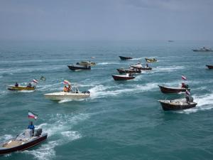 ثلاثة سيناريوهات لفتح مضيق هرمز.. ما أنجعها اقتصادياً؟