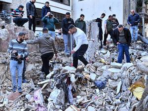 لبنان: شهداء بهجمات إسرائيلية والاحتلال يدعي مهاجمة 150 هدفا لحزب الله بآخر 24 ساعة