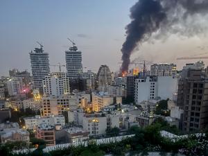 هجوم صاروخي إيراني واسع على إسرائيل بعد استهداف أميركي لمنشآتها النووية