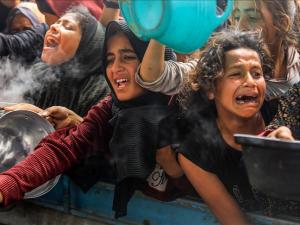 حماس تدعو إلى ضغوط دولية على إسرائيل لوقف تجويع وإبادة غزة