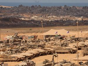 مصادر أمنية إسرائيلية: الولايات المتحدة تدير فعليا عمليات الجيش في غزة