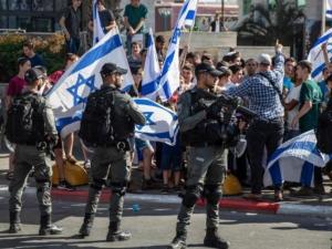 الاحتلال يستنفر استعدادا لـ "مسيرة الأعلام" وعينه ترقب غزة