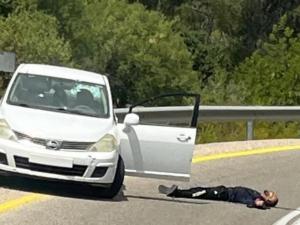 بالفيديو والصور بعد تصفيته بدم بارد .. استشهاد شاب أطلق الاحتلال النار صوبه غرب رام الله