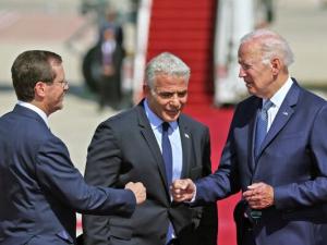 إدارة بايدن تعيد تقييم العلاقات مع إسرائيل