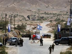 بزعم منع تهريب سلاح للضفة: إسرائيل تعتزم إقامة سياج فاصل على الحدود مع الأردن