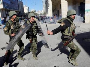 عائلات جنين تحمل المحافظ والأجهزة الأمنية مسؤولية الأحداث الأخيرة